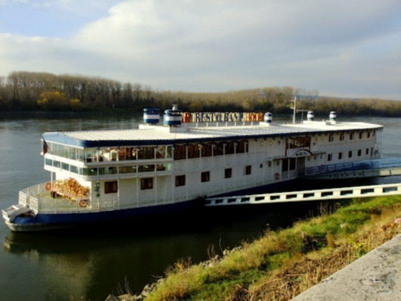 ברטיסלאבה Botel Marina מראה חיצוני תמונה